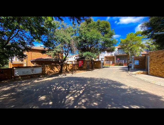 3 BEDROOM APARTMENT FOR SALE IN GROBLERPARK